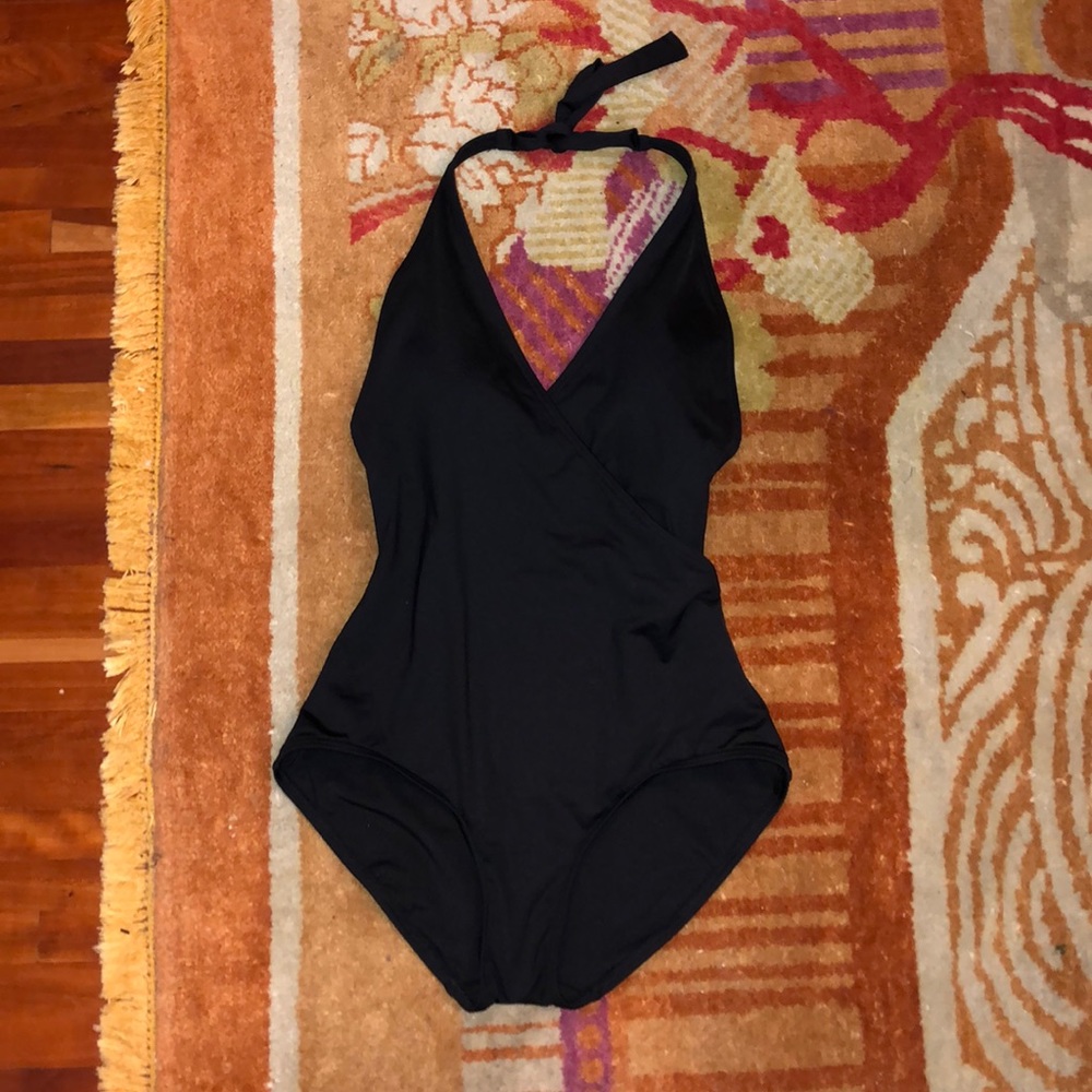 Carmen Marc Valvo Black Wrap One Piece SZ 10 EUC